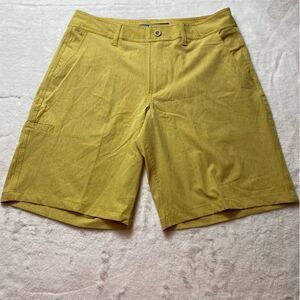 Ocean Surfari Yellow tone Board Shorts Size 32
